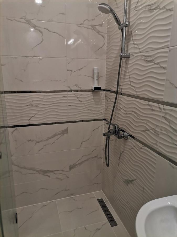 Family Boutique Residence-Free Parking 大特尔诺沃 外观 照片