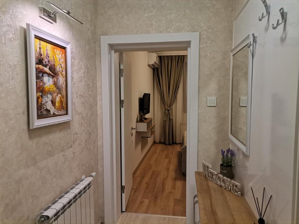 Family Boutique Residence-Free Parking 大特尔诺沃 外观 照片