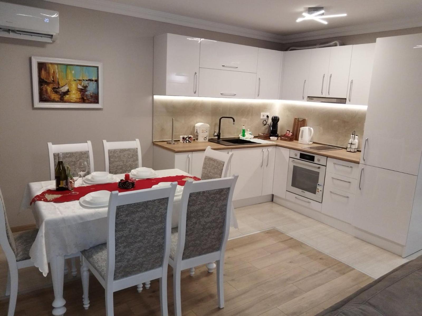 Family Boutique Residence-Free Parking 大特尔诺沃 外观 照片