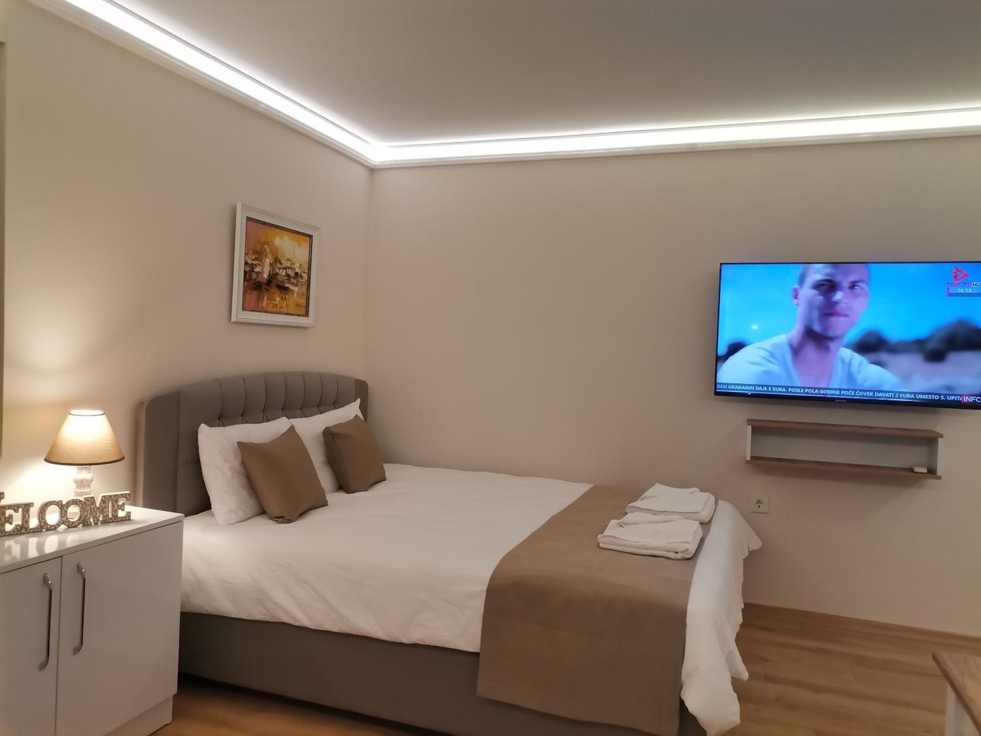 Family Boutique Residence-Free Parking 大特尔诺沃 外观 照片