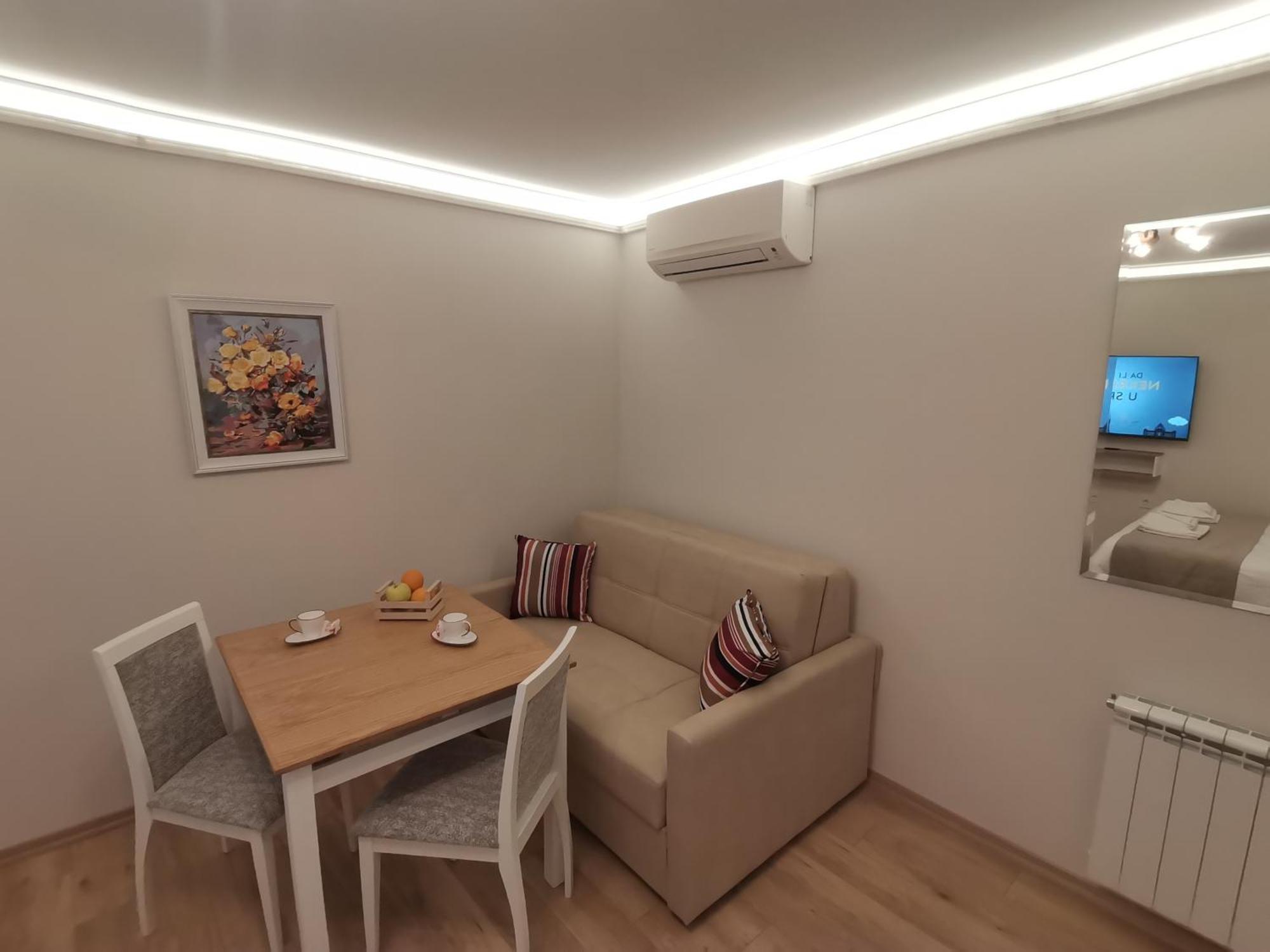 Family Boutique Residence-Free Parking 大特尔诺沃 外观 照片
