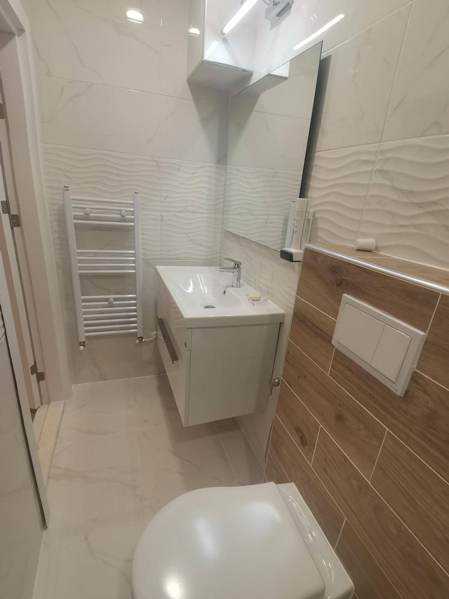 Family Boutique Residence-Free Parking 大特尔诺沃 外观 照片