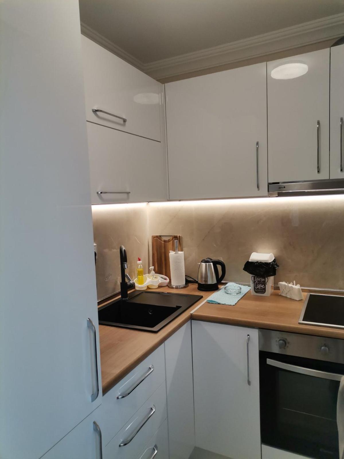 Family Boutique Residence-Free Parking 大特尔诺沃 外观 照片